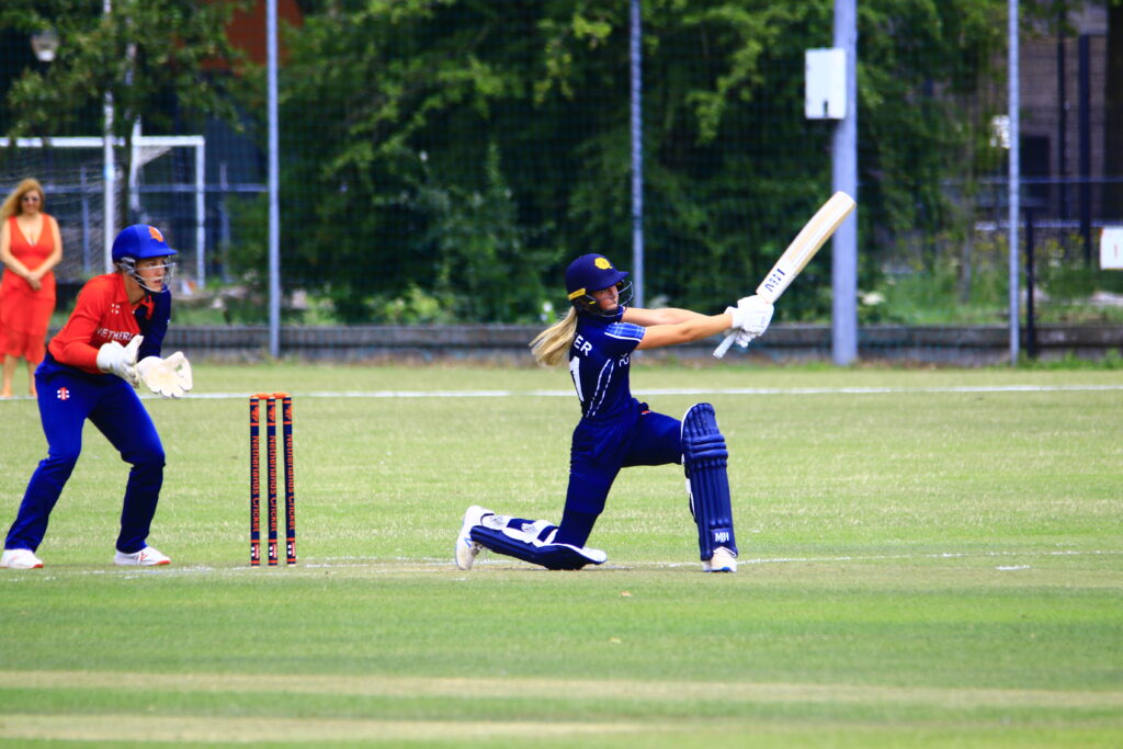 darcey carter nominated for icc women’s emerging cricketer of the